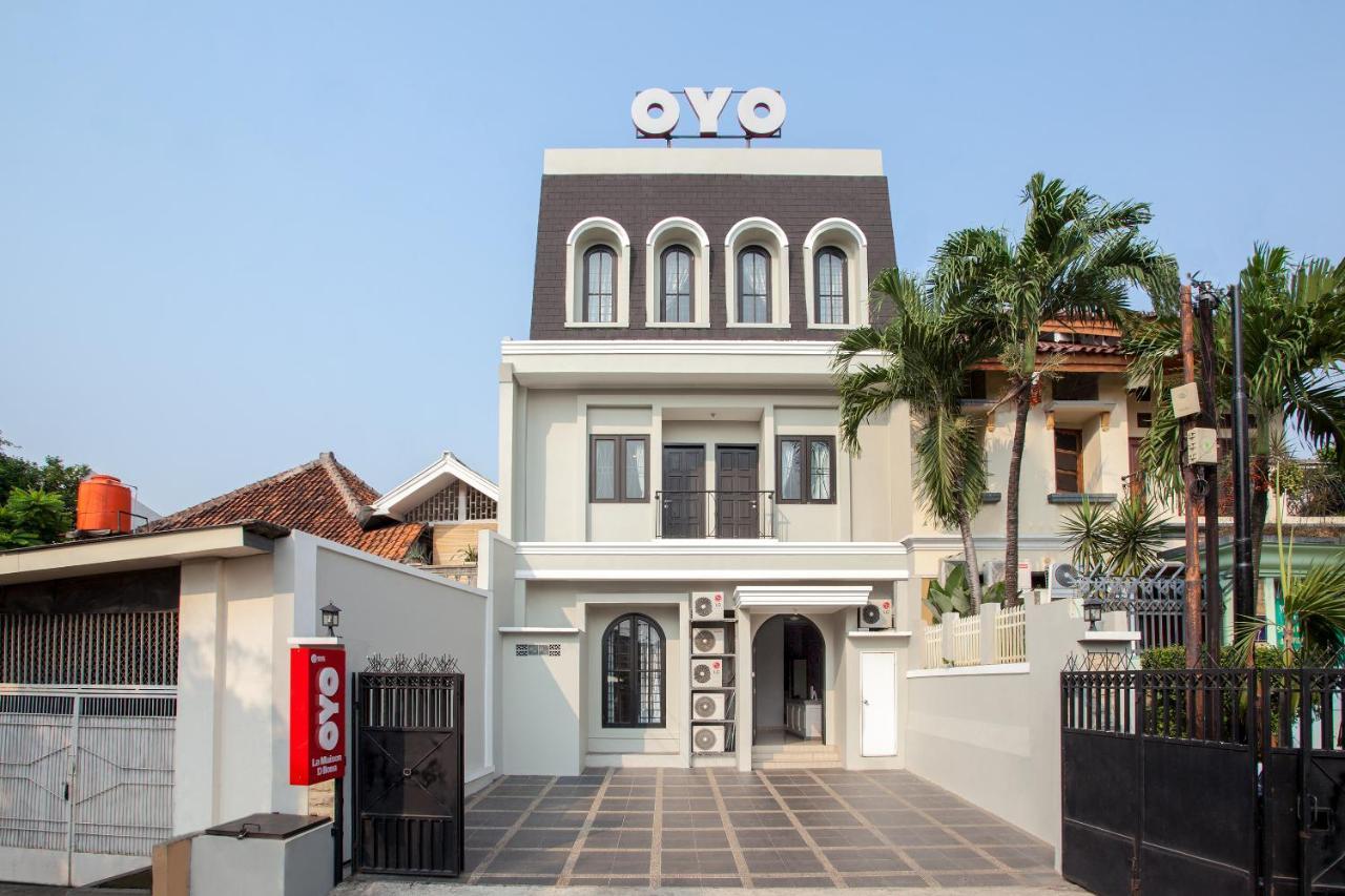 Oyo 105 La Maison D Ilona Jakarta Exteriör bild